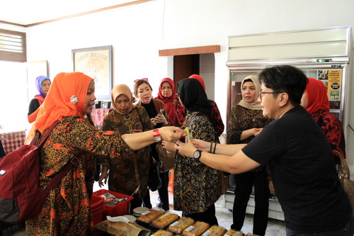 kunjungan-ibu-walikota-cilegon4